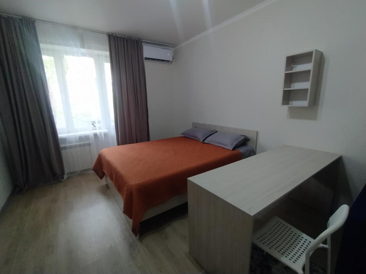 Aura On Sydykova Street 290 Bishkek Exterior foto